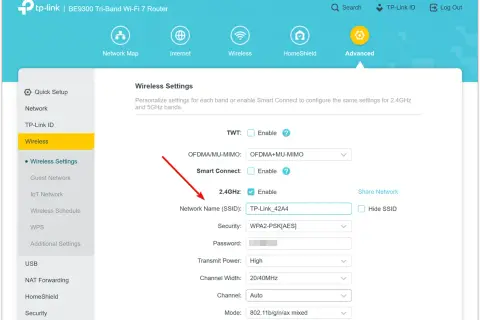 Ustawienia sieci Wi-Fi: nazwa sieci (SSID) to "TP-Link_42A4". Zobacz, co to jest SSID i jak je zmienić.